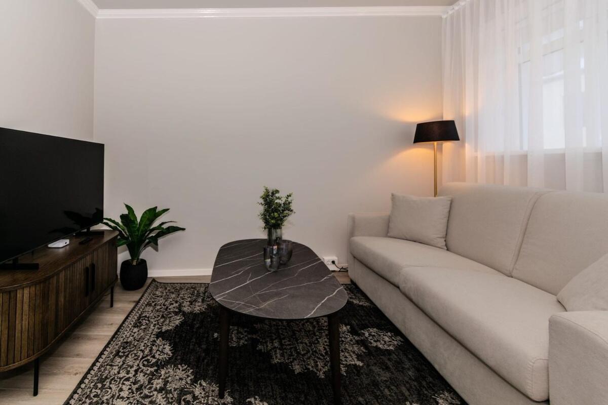 Framnesvegur - Two Bedroom Central Apartment Reykjavik Extérieur photo