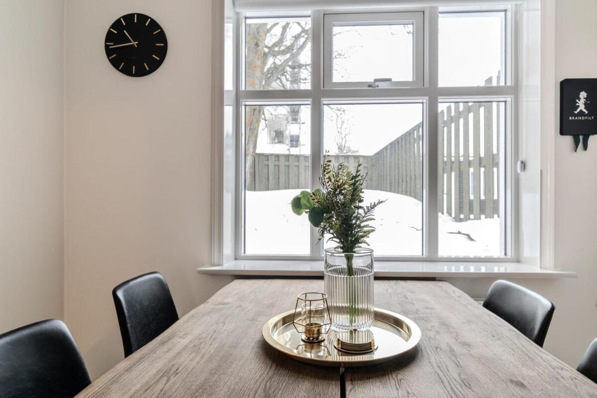 Framnesvegur - Two Bedroom Central Apartment Reykjavik Extérieur photo